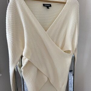 Express Women's Elegant Cream V-Neck Sweater